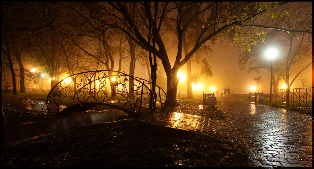 фото "осень, сквер, туман" метки: архитектура, пейзаж, 