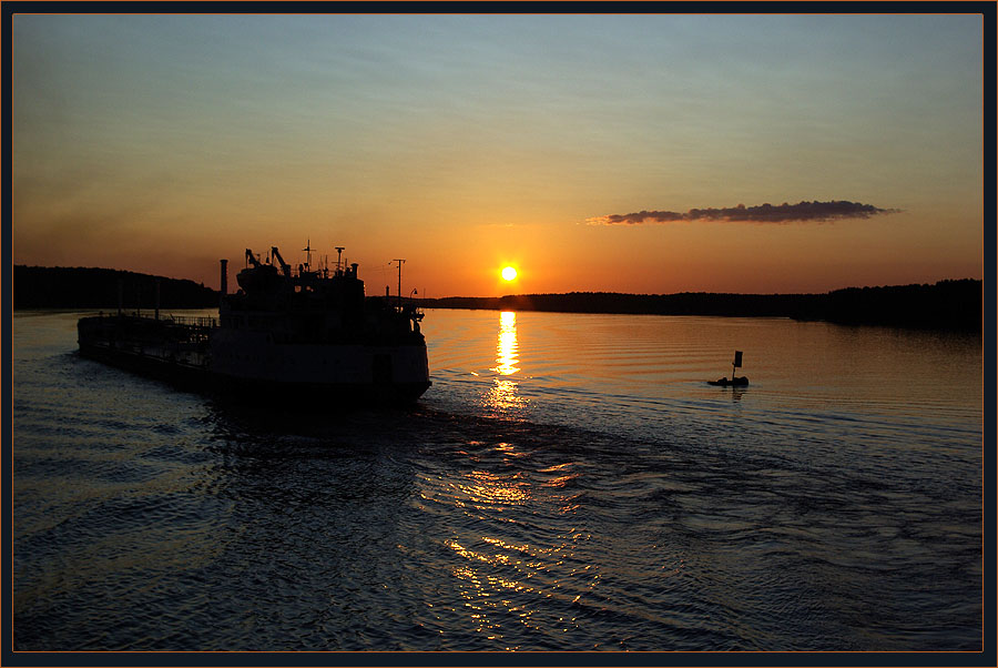 photo "***" tags: landscape, sunset, water