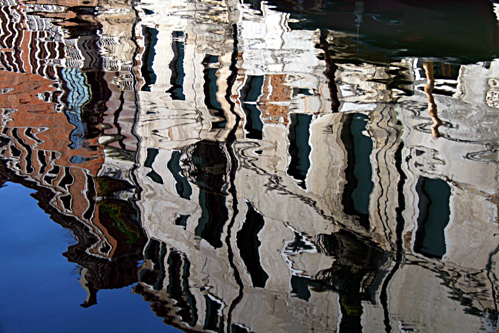 photo "reflection in venice #4" tags: travel, abstract, Europe