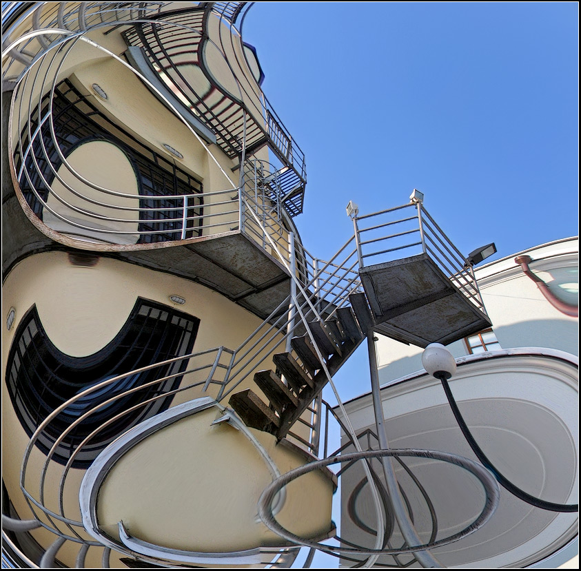 photo "Balcony" tags: city, abstract, 