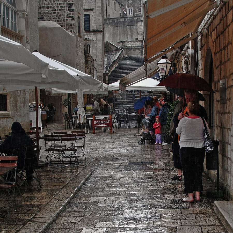 photo "Rainy Day" tags: city, 