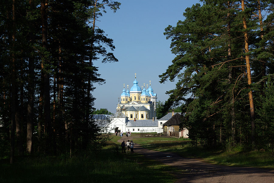 photo "***" tags: architecture, landscape, summer
