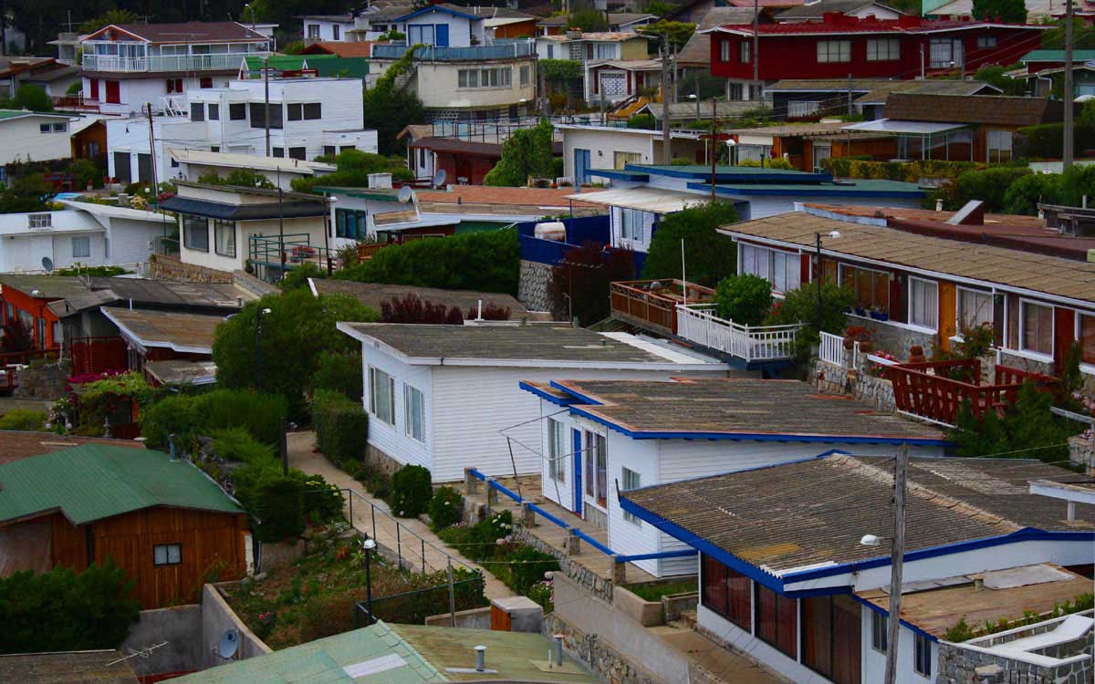 photo "Roofs" tags: architecture, travel, landscape, South America