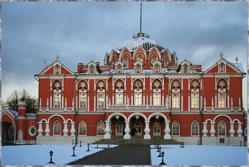 фото "Петровский дворец" метки: архитектура, пейзаж, 