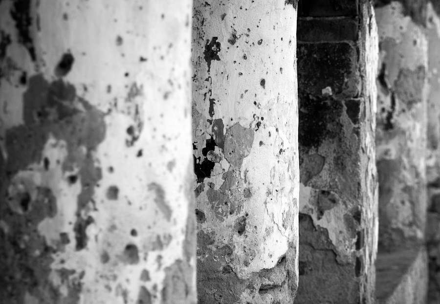 photo "pillars of time" tags: architecture, landscape, 