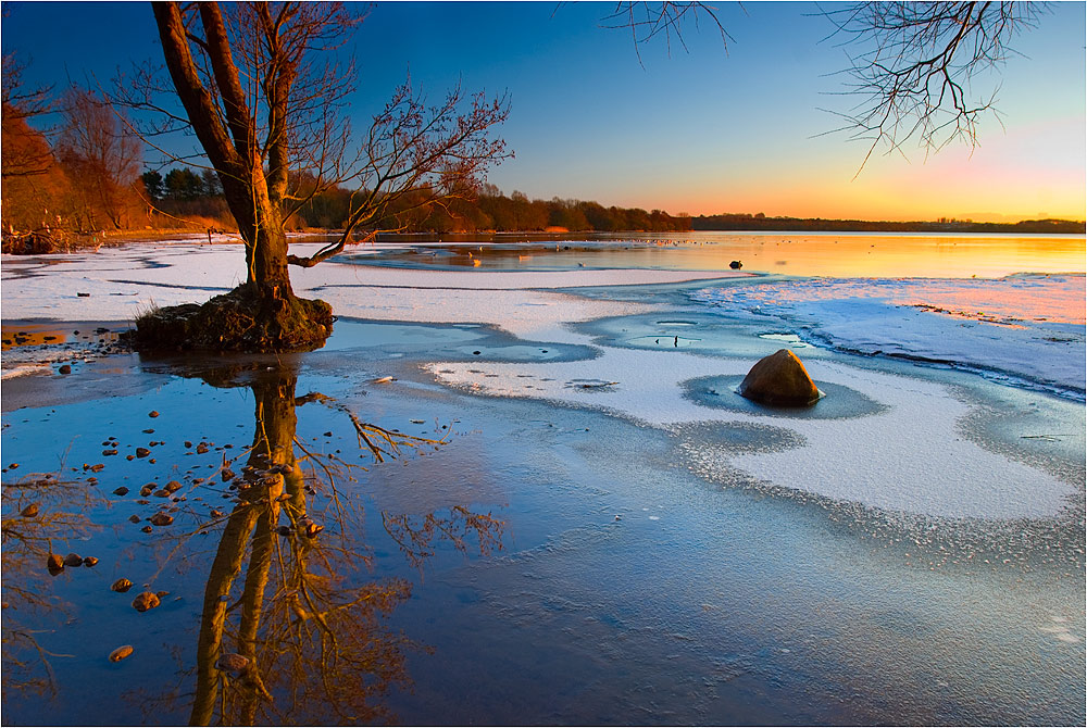 photo "Walking along the Lake" tags: landscape, 