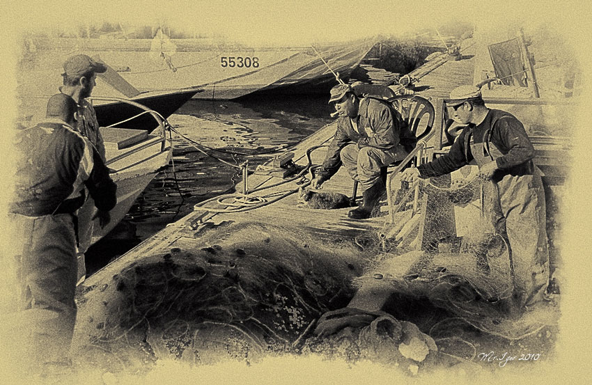 photo "After fishing" tags: black&white, genre, 
