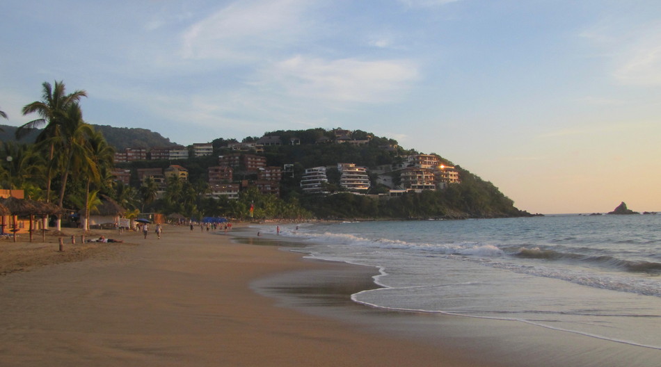 фото "Ixtapa in December" метки: пейзаж, архитектура, вода