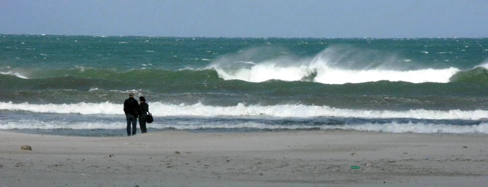 photo "2+wave in Bizerte" tags: , 