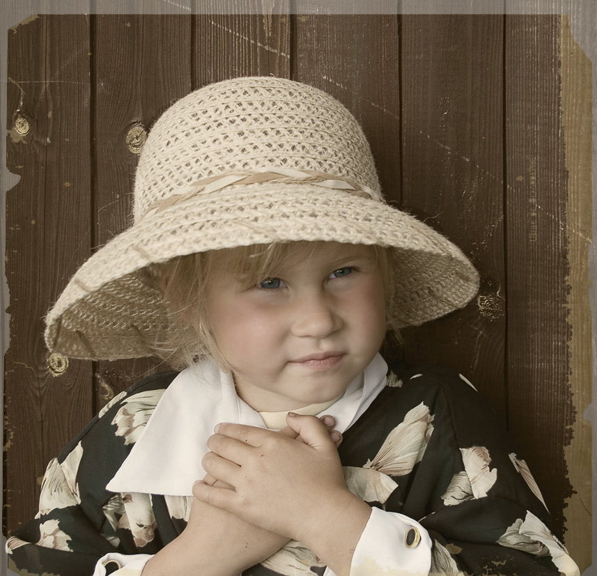 photo "Childhood Miss Marple)" tags: portrait, humor, children