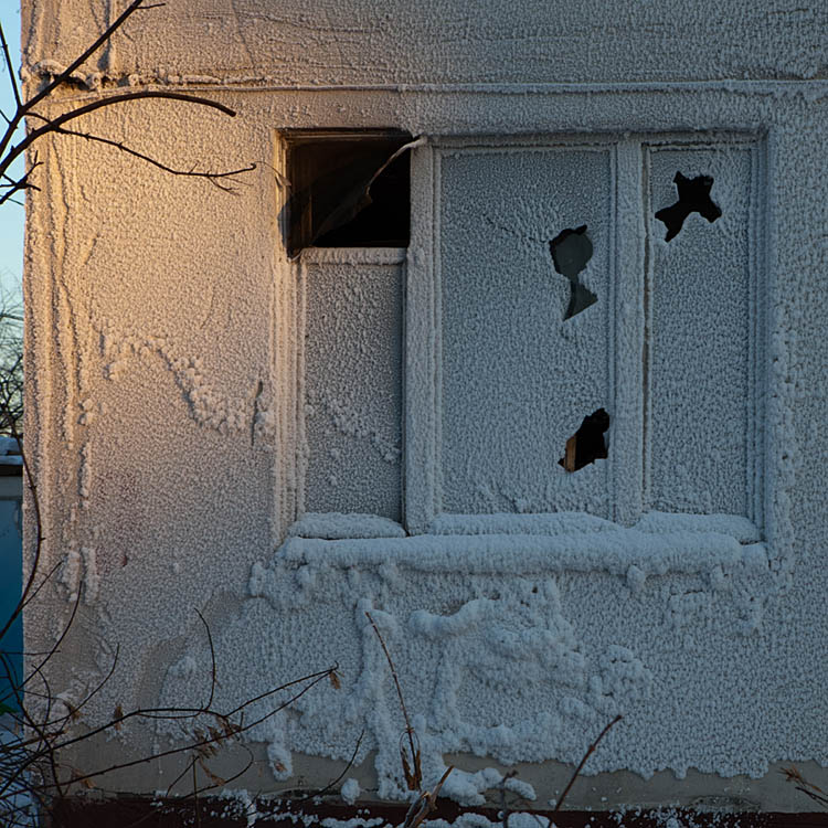 photo "Farewell old house!" tags: city, Метафизическая фотография