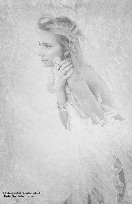 photo "***" tags: portrait, woman