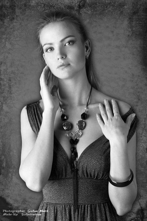 photo "***" tags: portrait, woman