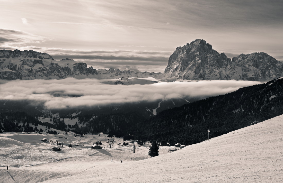 photo "Two worlds" tags: landscape, mountains, winter