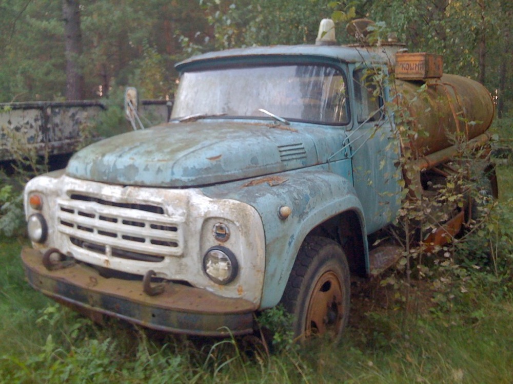 фото "Old Fuel Car" метки: техника, 