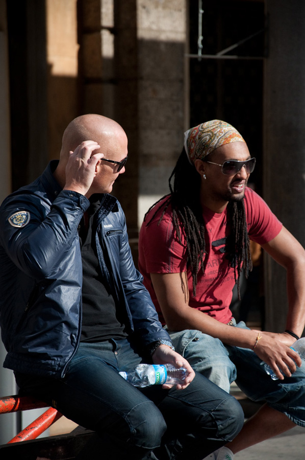 photo "Street People" tags: reporting, 