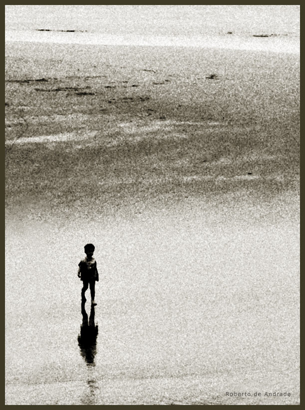photo "Kid Walking" tags: , 