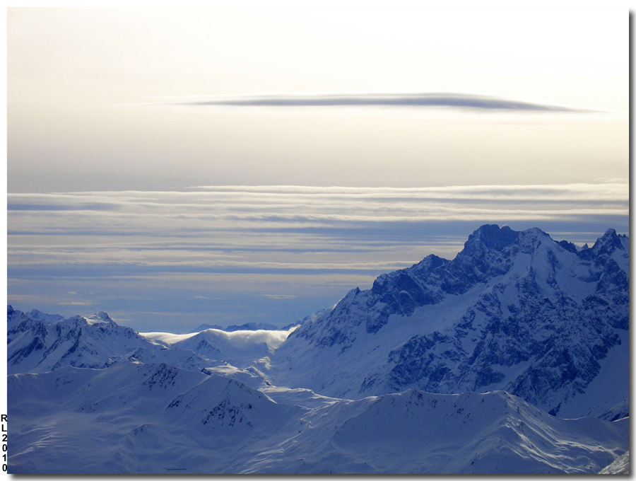 photo "Parallels" tags: landscape, clouds, mountains