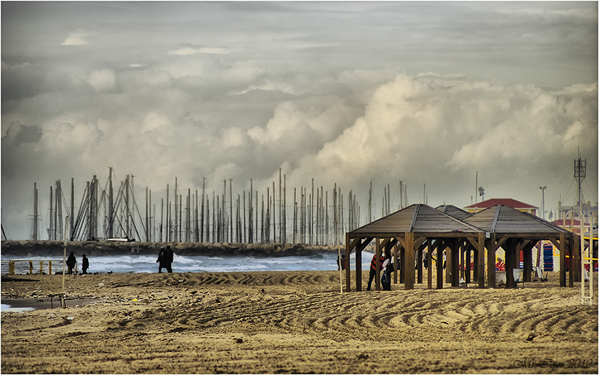 photo "South Beach" tags: landscape, clouds, water