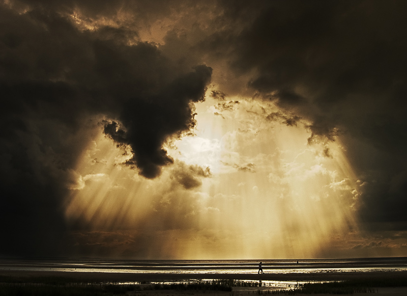 фото "Солнечный дождь (репост)" метки: пейзаж, облака