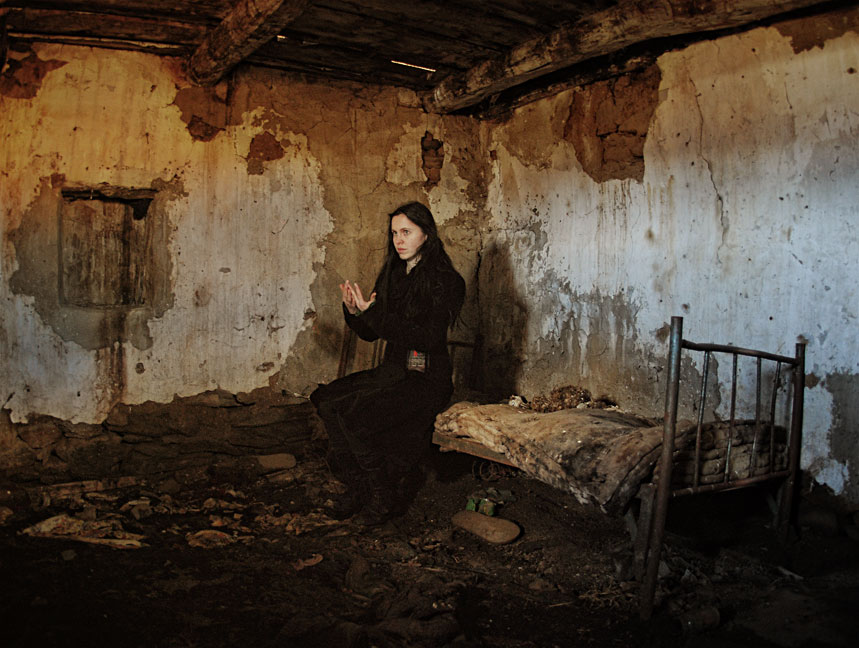 photo "***" tags: portrait, woman