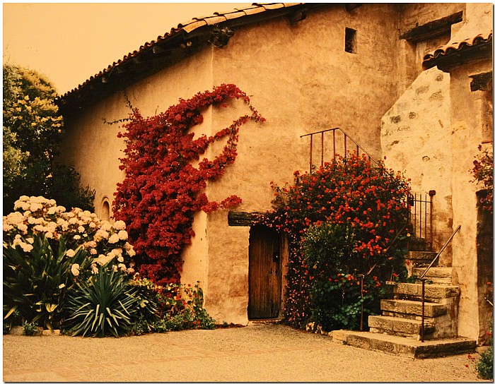 photo "Mission Carmel" tags: architecture, travel, landscape, North America
