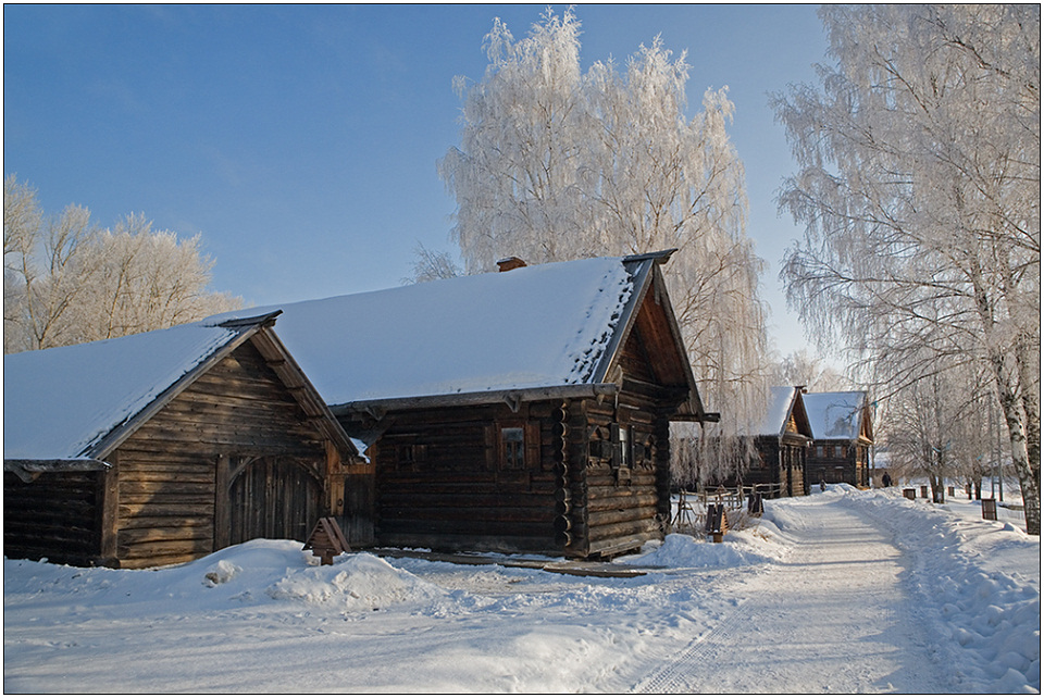 photo "Rural street" tags: architecture, landscape, winter