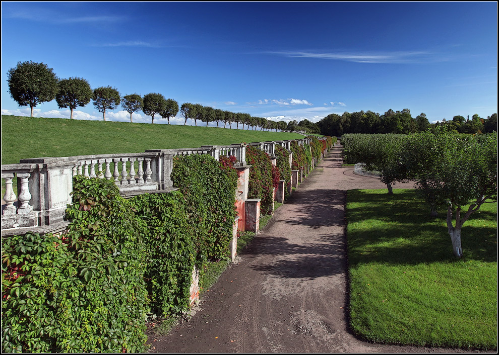 photo "Peterhof" tags: architecture, landscape, autumn