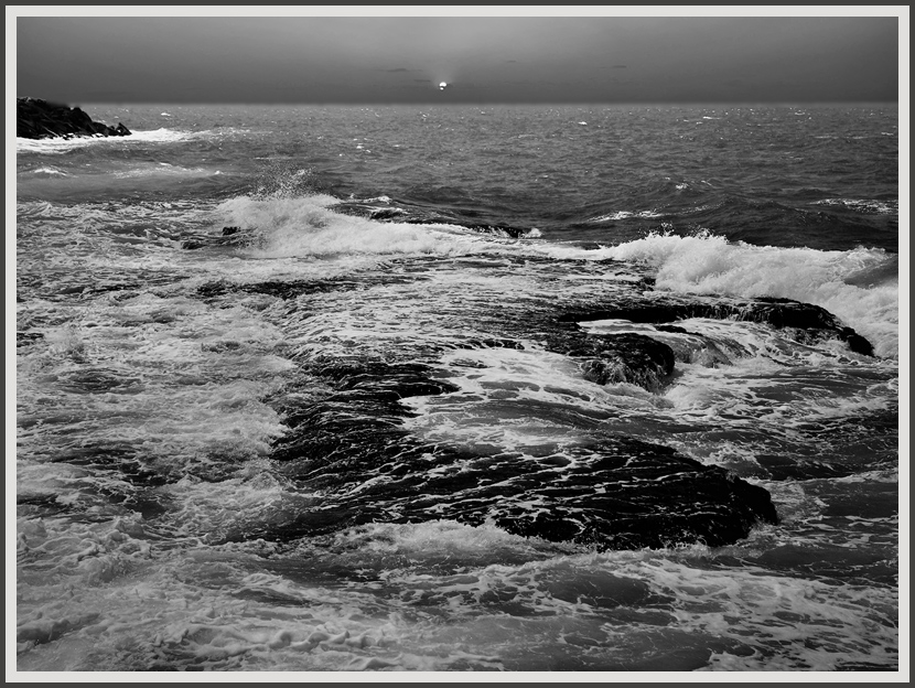 photo "***" tags: landscape, black&white, water