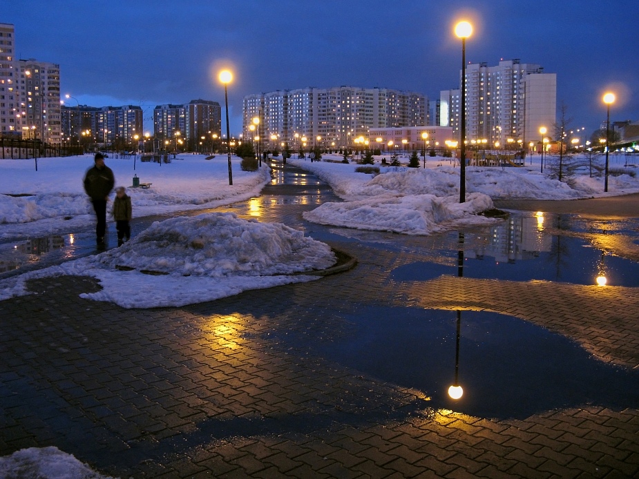 photo "Thawing March" tags: city, landscape, night