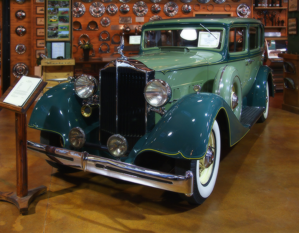 photo "Packard 1934 (green on brown)" tags: technics, travel, North America