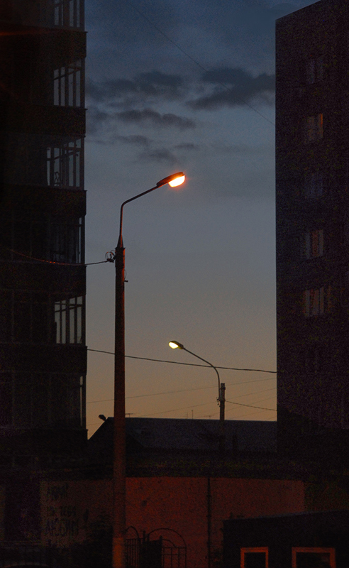 photo "about light #2" tags: landscape, city, sunset