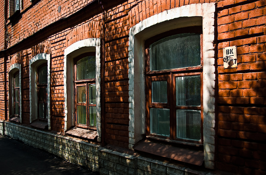 photo "Windows" tags: fragment, architecture, landscape, 