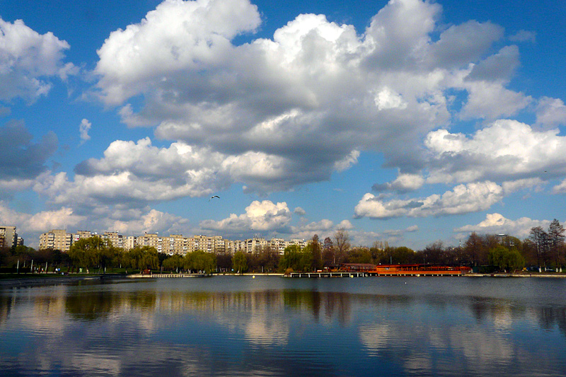 фото "Spring debut / Наступлением весны" метки: пейзаж, город, вода