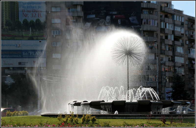 фото "Artificial rain / Искусственный дождь" метки: пейзаж, город, вода