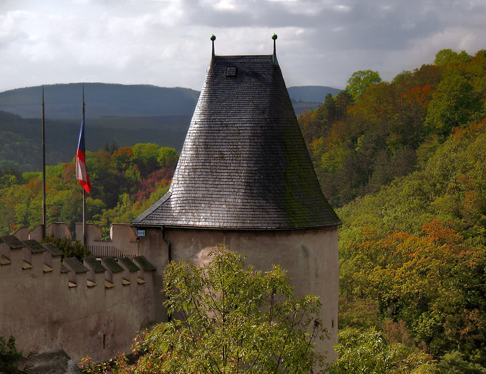 photo "Old castle tower ... How is it the pleasure of seeing ..." tags: landscape, architecture, autumn