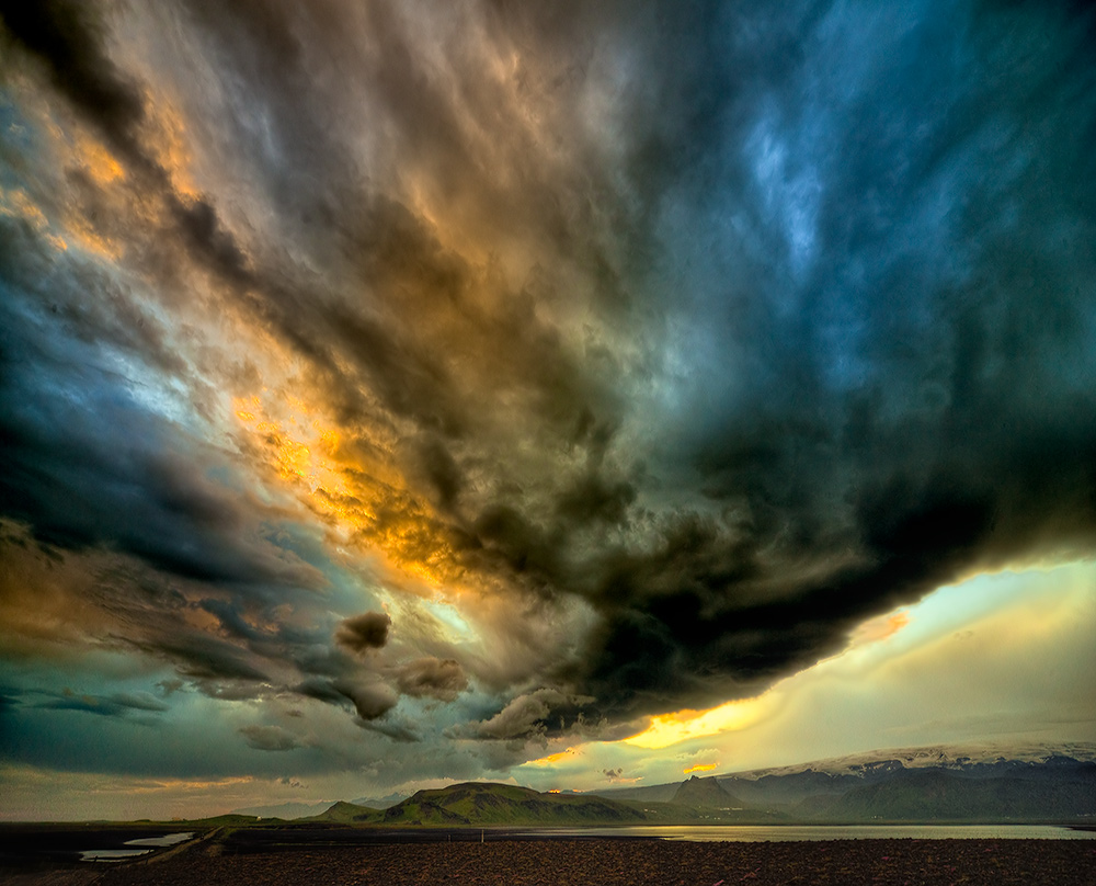 photo "Tunderstorm" tags: landscape, mountains, sunset