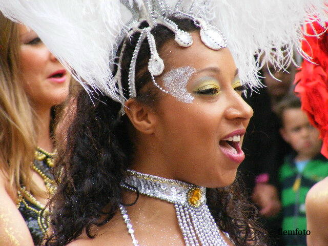 photo "Carnival." tags: , 