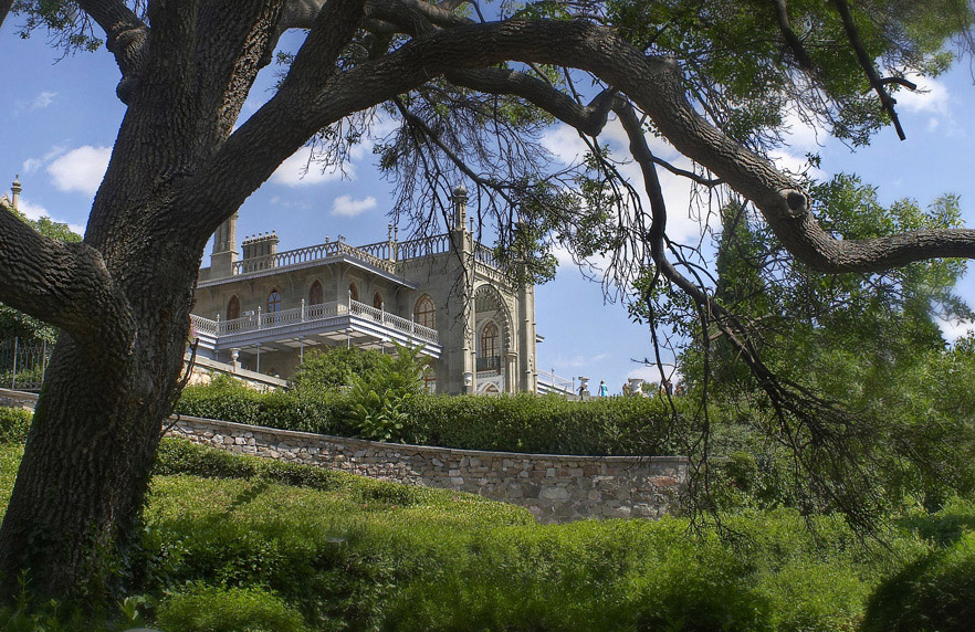 photo "Voroncovo palace(Krim)" tags: landscape, travel, summer