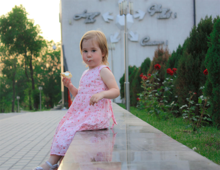 photo "Ice cream" tags: portrait, genre, children