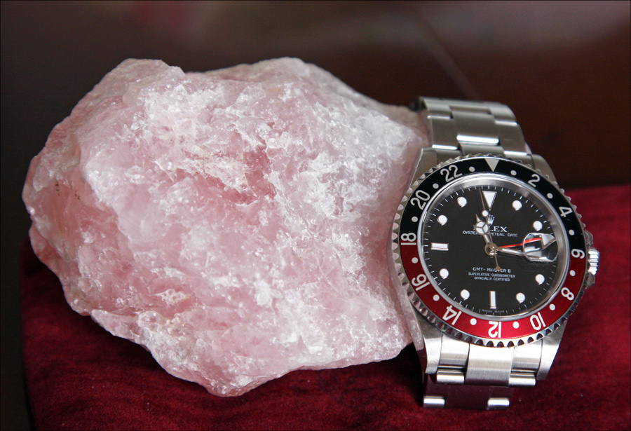 photo "Rock-n-Rolex or Solid as Rock" tags: macro and close-up, 