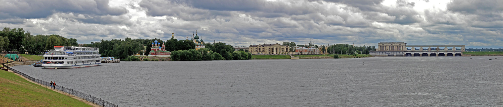 photo "Volga" tags: panoramic, landscape, Europe, clouds, summer, water