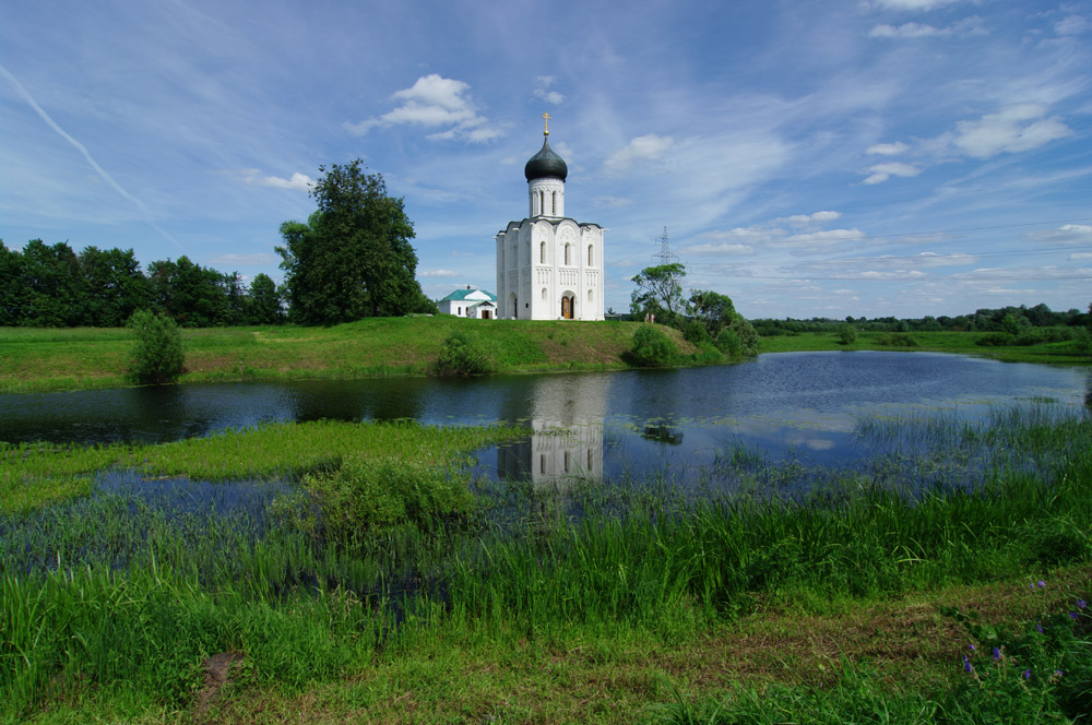 photo "Церковь Покрова на Нерли. Владимирская обл. - Боголюбово" tags: architecture, landscape, summer