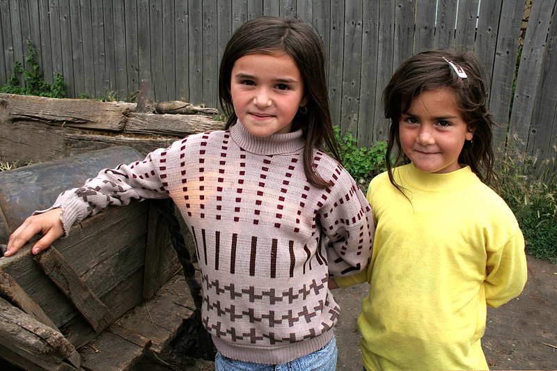 photo "Girls from a village / Девочки от деревни." tags: reporting, portrait, children