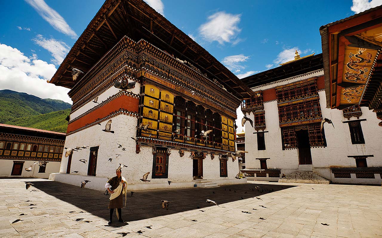 photo "Dzong of the capital" tags: architecture, travel, landscape, Asia