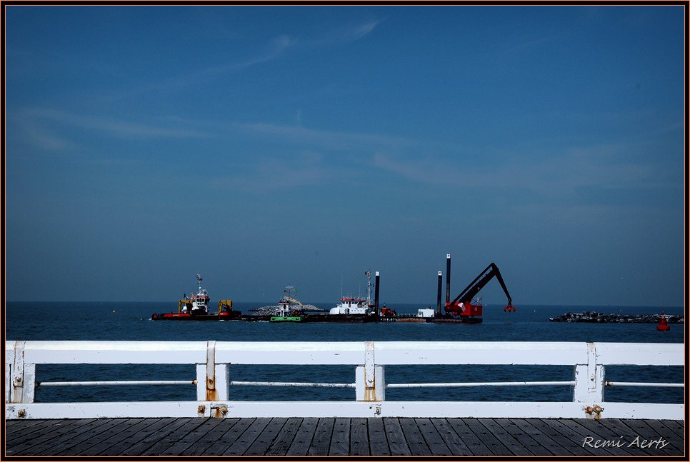 photo "Ostend Pier" tags: landscape, summer, water