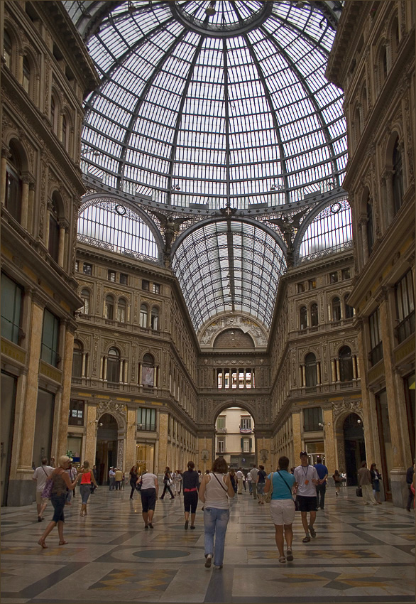 photo "Naples Gallery" tags: architecture, interior, landscape, 