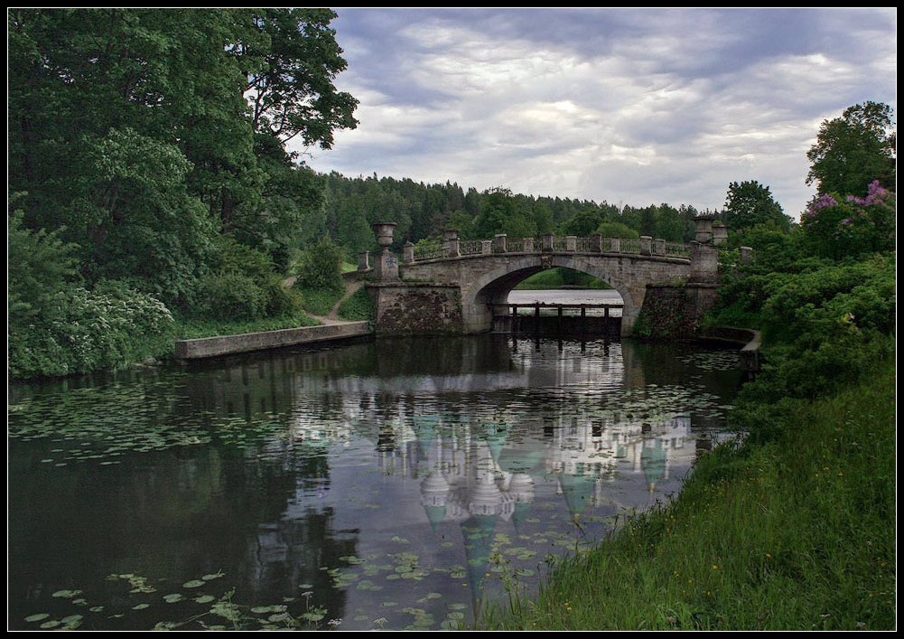 photo "romantic bridge" tags: landscape, architecture, water