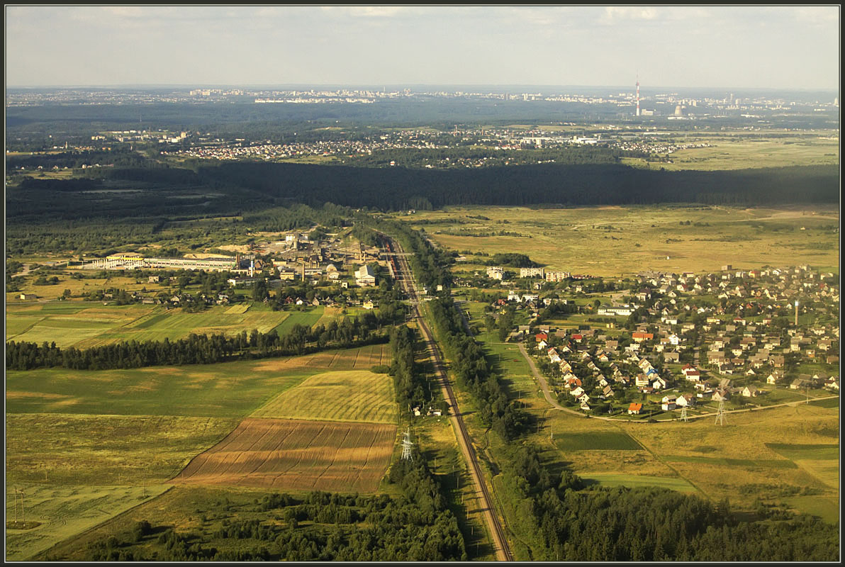 photo "Railway to the town" tags: landscape, 