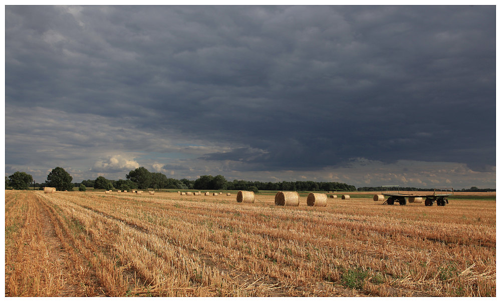 photo "lighst" tags: landscape, clouds